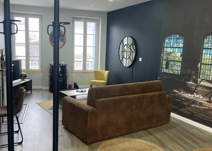 Les De Bastide 35b شقة